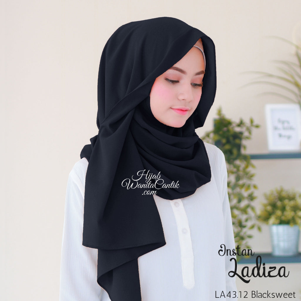 Hijab Tutorial Pashmina Instan Ladiza Original by Hijab Wanita Cantik Part II