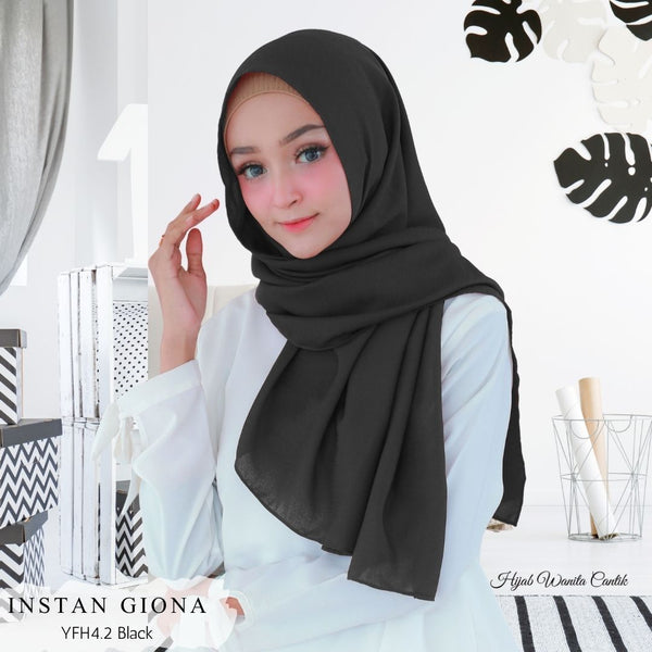[DISKON AMBYAR] Last Stock Scarf Motif Hijabwanitacantik Series Hijab Kerudung Printing Motif