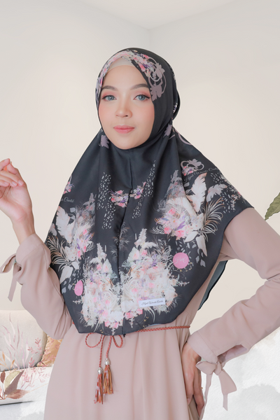 [ BUY 3 GET 1 FREE ] Hijab Instan Baiti Emily - BM45.88 Black