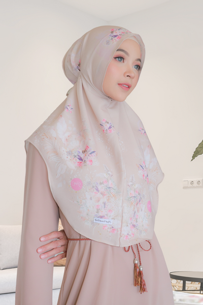 [ BUY 3 GET 1 FREE ] Hijab Instan Baiti Emily - BM45.90 Cream