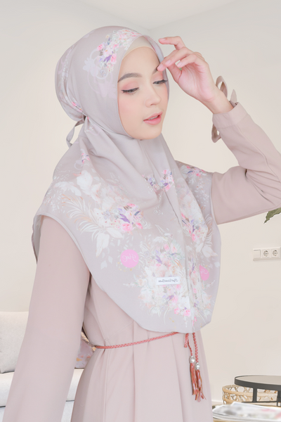 [ BUY 3 GET 1 FREE ] Hijab Instan Baiti Emily - BM45.92 Latte
