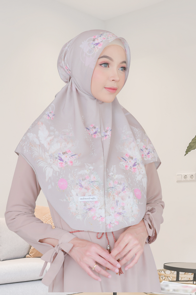 [ BUY 3 GET 1 FREE ] Hijab Instan Baiti Emily - BM45.92 Latte
