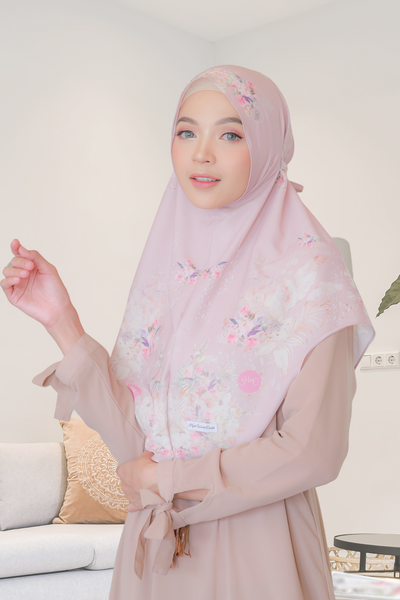 [ BUY 3 GET 1 FREE ] Hijab Instan Baiti Emily - BM45.98 Silky Pink