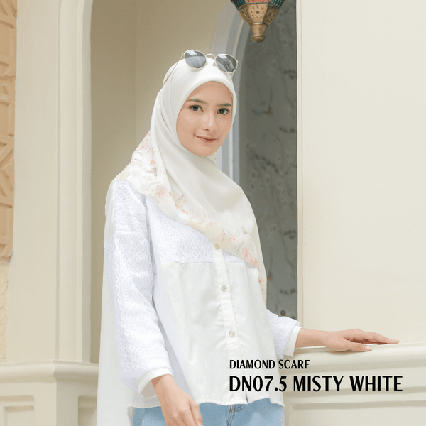 [ BUY 3 GET 1 FREE HIJAB ] Diamond Scarf - DN07.5 Misty White