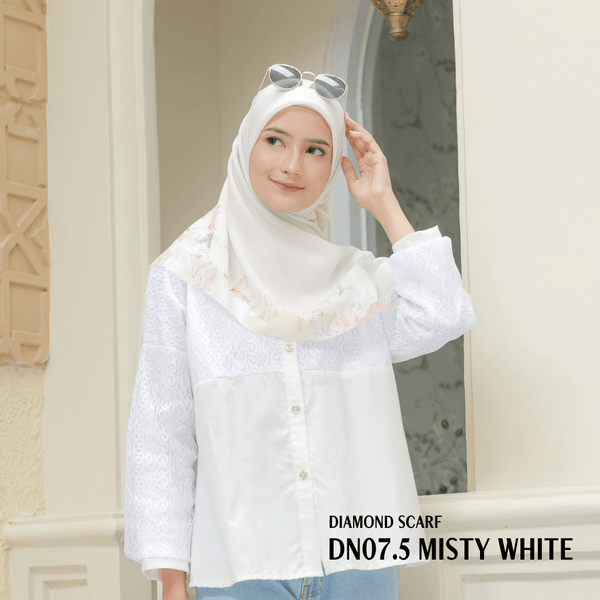 [ BUY 3 GET 1 FREE HIJAB ] Diamond Scarf - DN07.5 Misty White