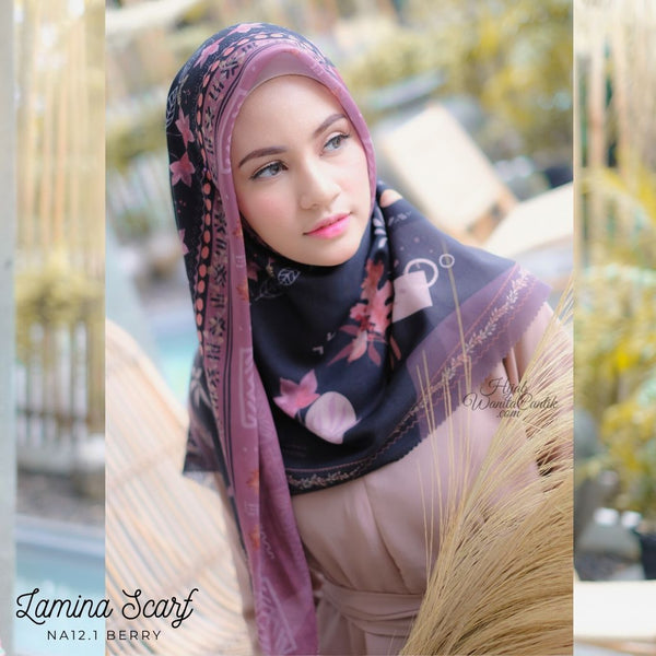 Segiempat Lamina Scarf  - NA12.1 Berry