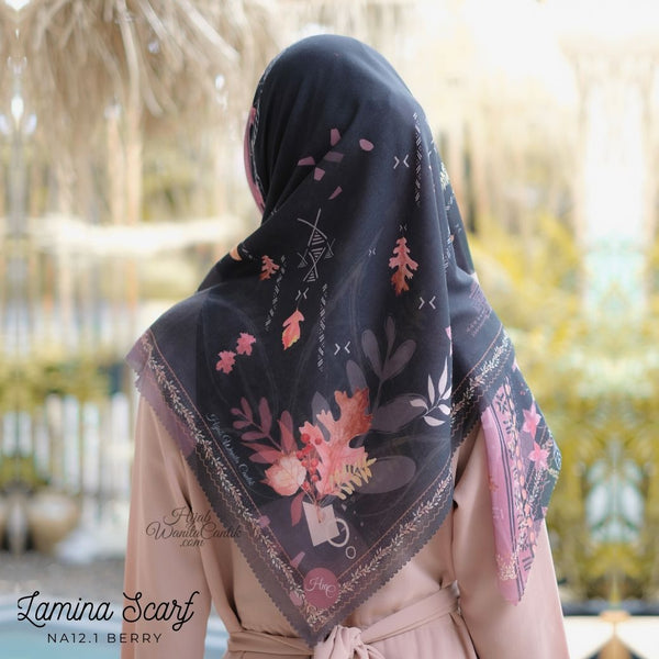 Segiempat Lamina Scarf  - NA12.1 Berry